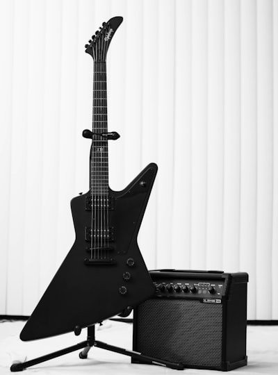 Ibanez SR300E